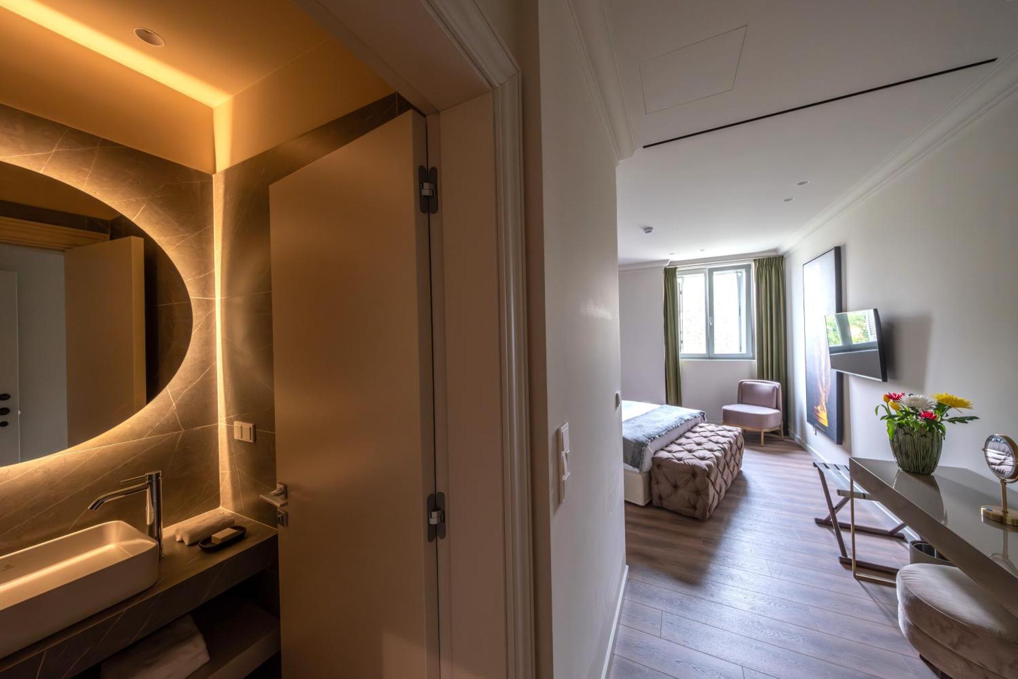 Nine Athens Hotel 외부 사진